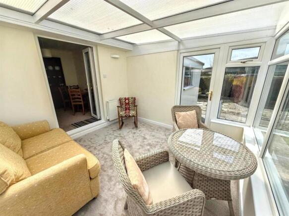 2 bed Semi-Detached Bungalow for sale Image 12