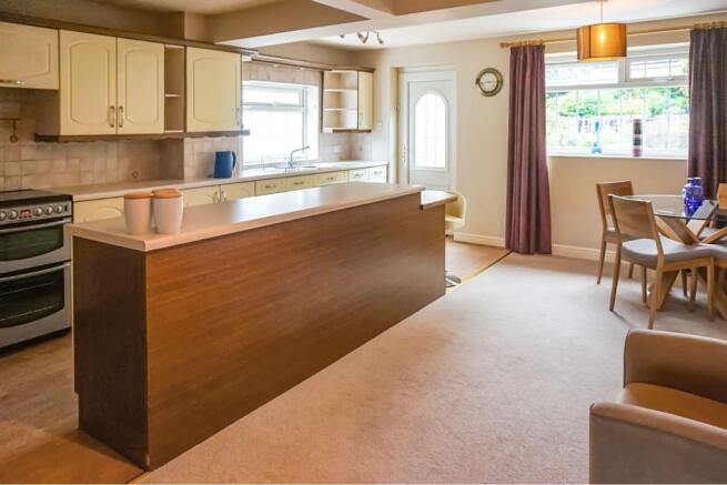 Kitchen / Diner