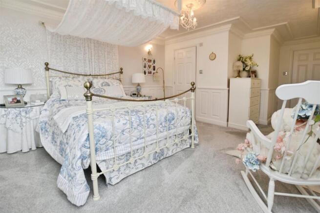 c8c3d850-bed 201 20b.JPG