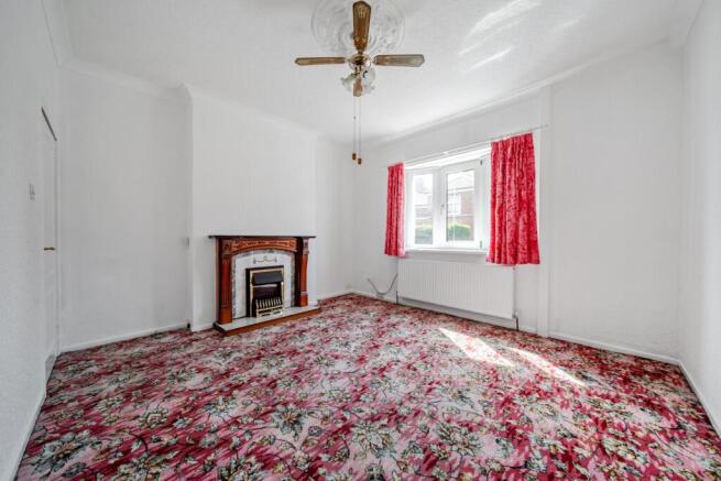 3 bed Semi-Detached for sale Image 4
