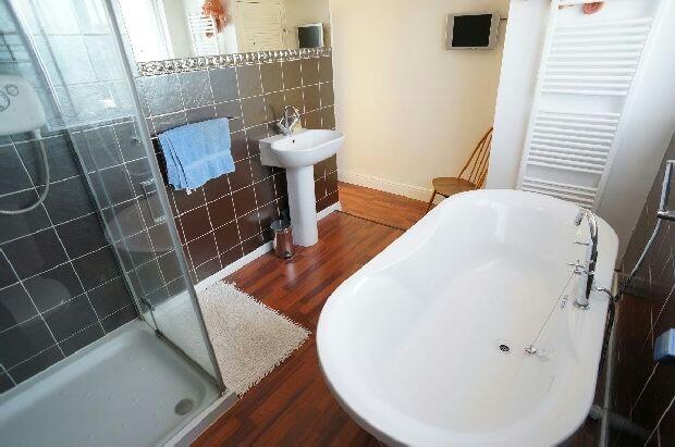 2nd Photo of Bathroo