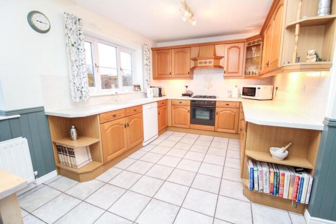 Kitchen/Breakfast