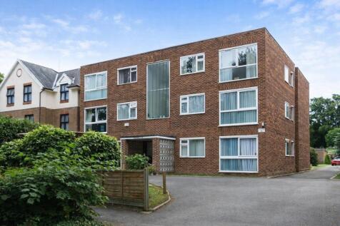 Wellington Road, Enfield, EN1