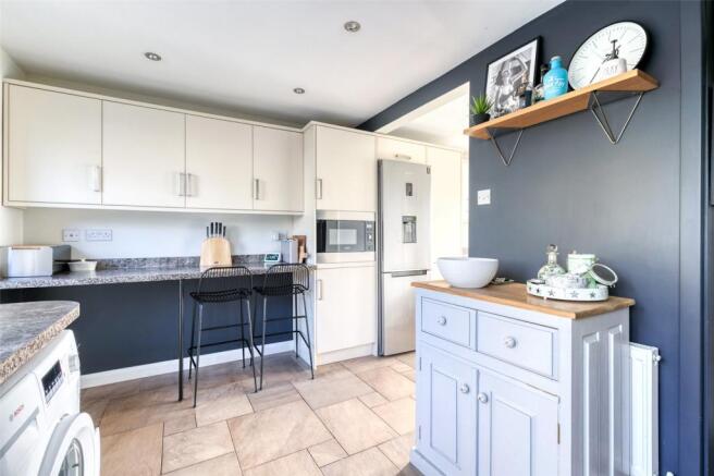 Alt Kitchen