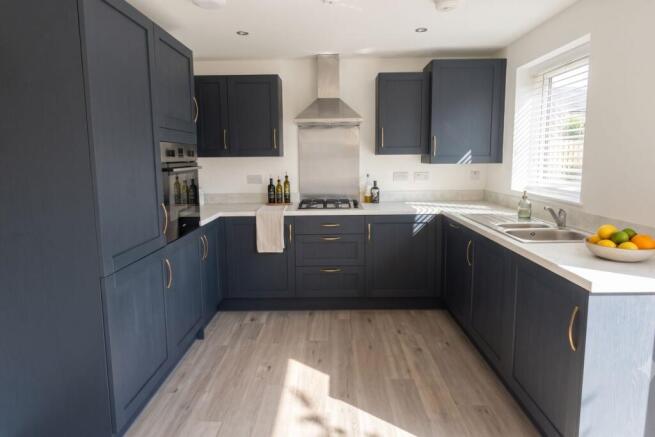 3 bed Detached for sale Image 11