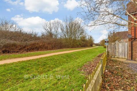 Morris Drive, Billingshurst, West Sussex