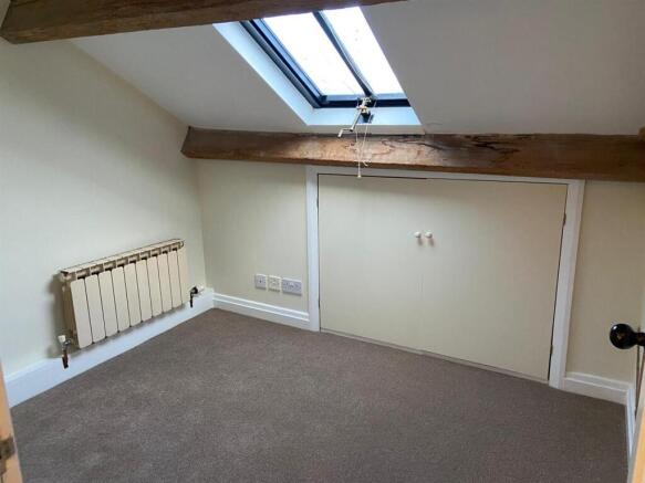 2 bed Apartment to rent Image 7