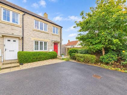 Russet Road, Somerton