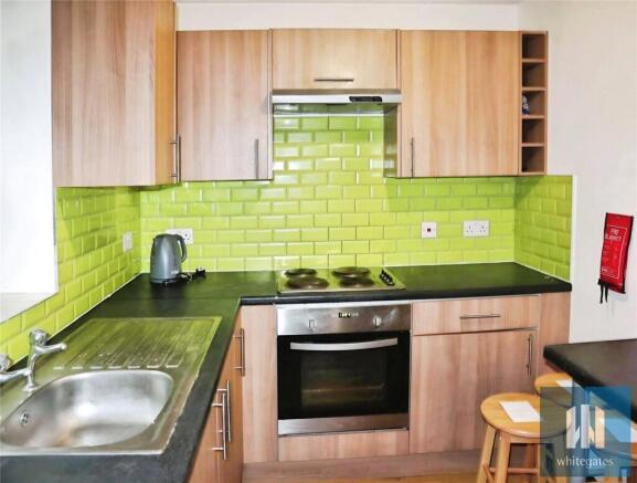 1 bed House Share to rent Image 7