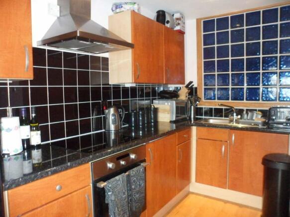 1 bed Apartment for sale Image 6