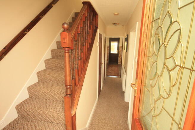 2 bed Semi-Detached to rent Image 8