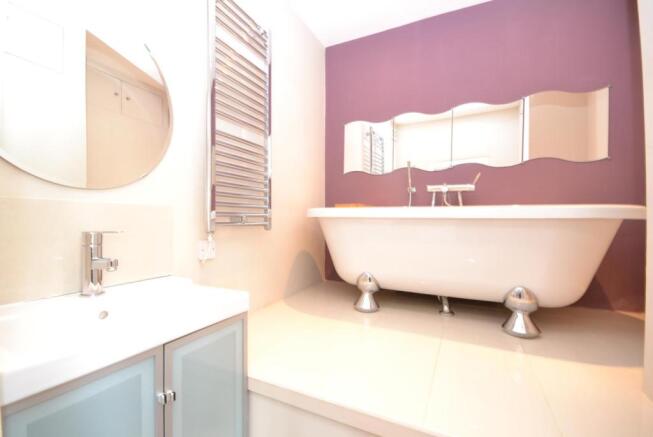 bedroom 4 en-suite