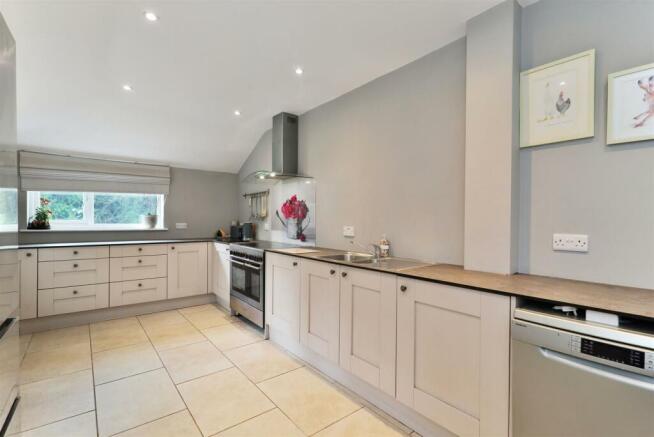 3 Bull Farm Cottages Letton - (16).jpg
