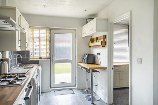 3 bed Terraced for sale Image 4