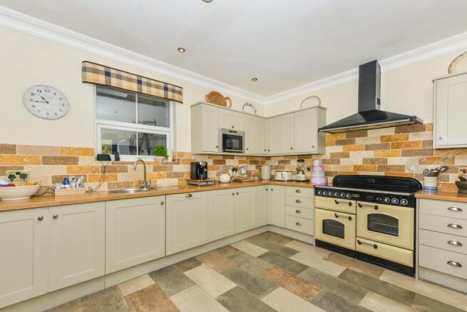 Kitchen/breakfast ro