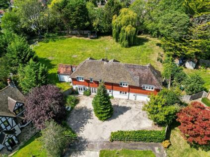 Thornden, Cowfold, RH13