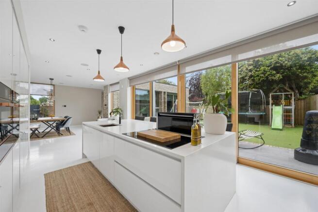 Open Plan Kitchen/Diner-Family Room