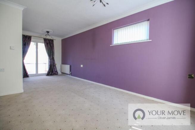 Sitting Room / Dining Room