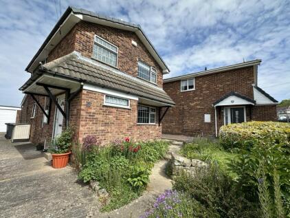 Old Hall Gardens, Church Gresley, Swadlincote