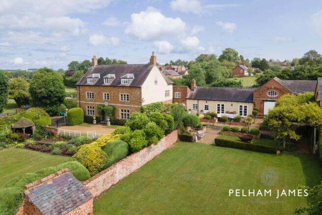 The Manor House, Illston