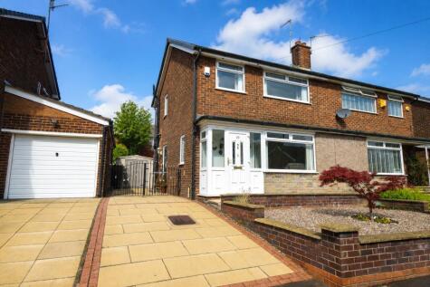 Cornish Way, Royton, Oldham, Greater Manchester, OL2