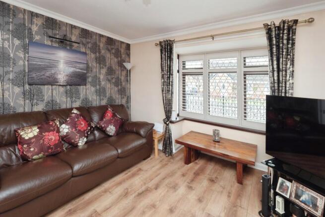 2 bed Semi-Detached for sale Image 5