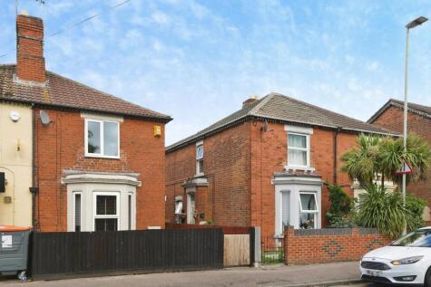 Tredworth Road, Gloucester, Gloucestershire, GL1