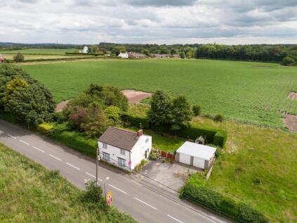 Liverpool Road, Bickerstaffe, L39
