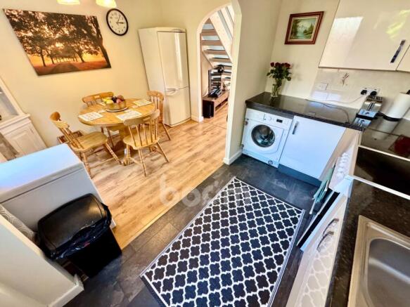 Denholm Way, Beith kitchen