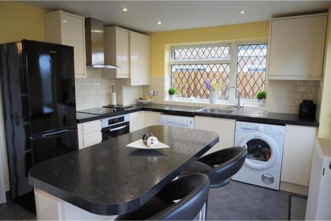 Kitchen / Breakfast