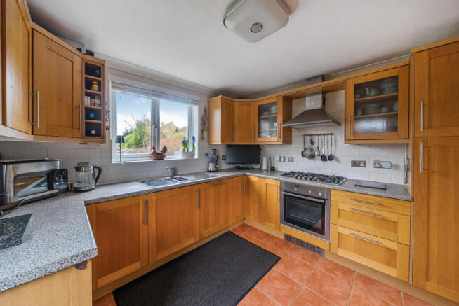 1406177-12-697b65...