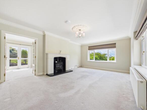 4 bed Detached Bungalow for sale Image 12