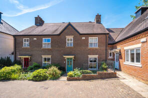 19, Cromwell Gardens, Alton GU34 1TR