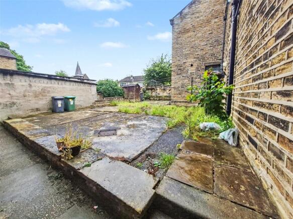 2 bed Terraced for sale Image 8