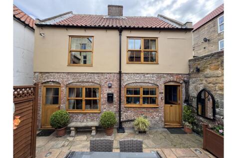 1 Oswy Square, Whitby, YO21