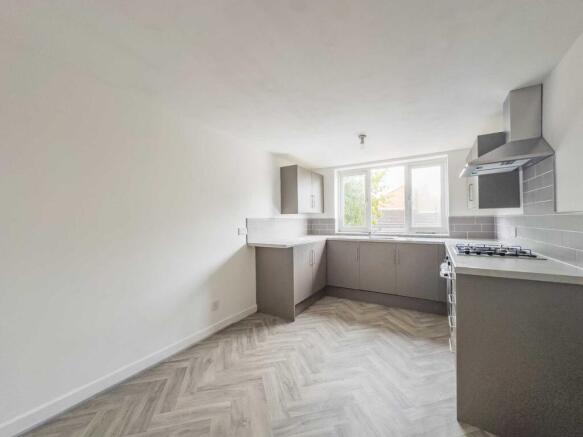 2 bed Terraced for sale Image 4