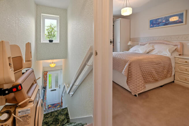 Hanover Court, Tettenhall, Wolverhampton, WV6 photo 4