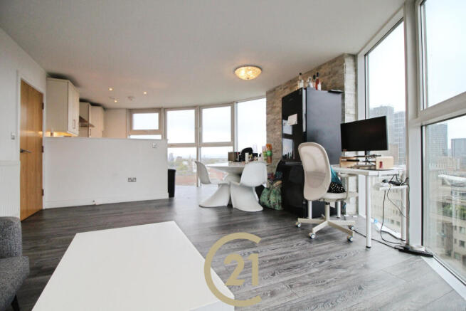 Lounge 2