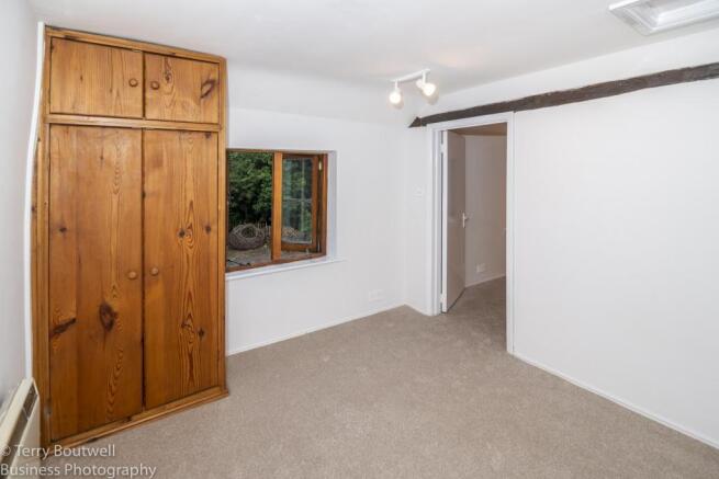 Bedroom 1 (Double)