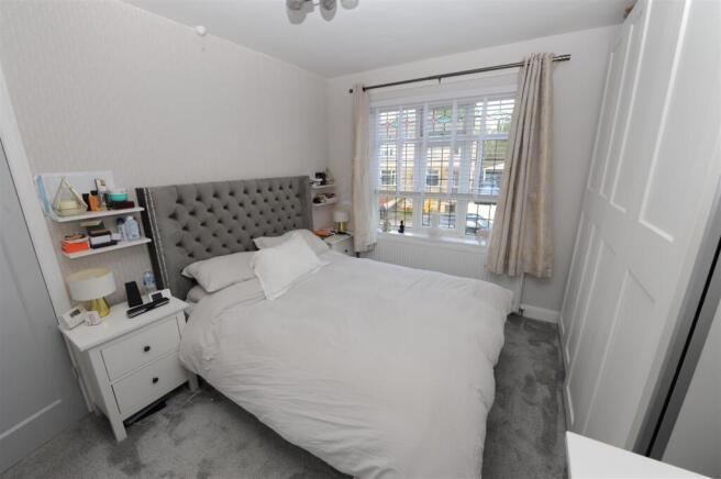 3 bed Semi-Detached for sale Image 12