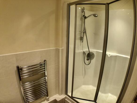 1 bed Apartment for sale Image 8