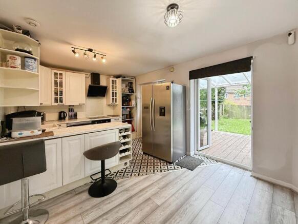 Kitchen (2)