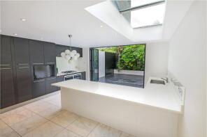 11, Limburg Road, London SW11 1HB