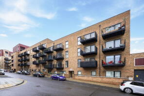 Flat 102, 5 Seagrove Court, Rolfe Terrace, London SE18 6AJ
