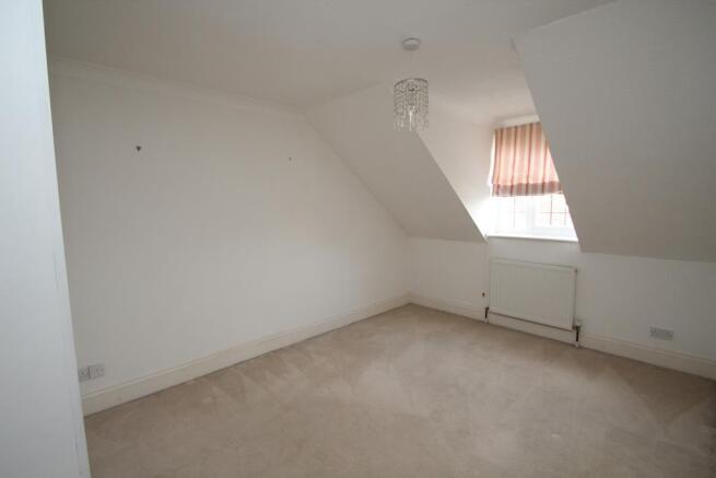 Bedroom 2 (a).JPG