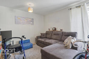 2, Blyth House, Macarthur Close, Erith DA8 1BL