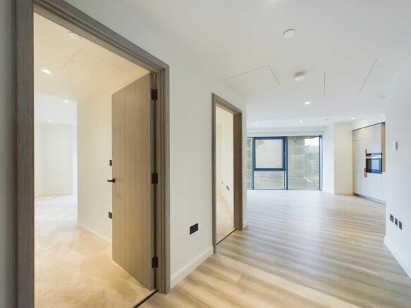 CAM03741G0-PR0046...