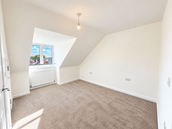 Simpson Road, Walton, MK7 photo 4