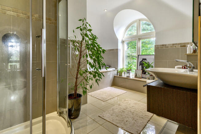 Ensuite Master