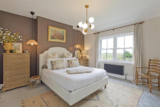 4 bed Country House for sale Image 11